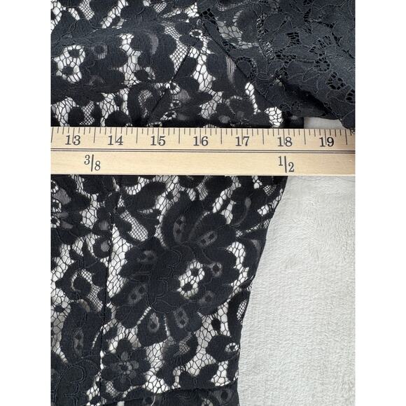 Banana Republic Black Lace Dress 8 Short Sleeve Fit Flare Knee Length Medium - Picture 8 of 10